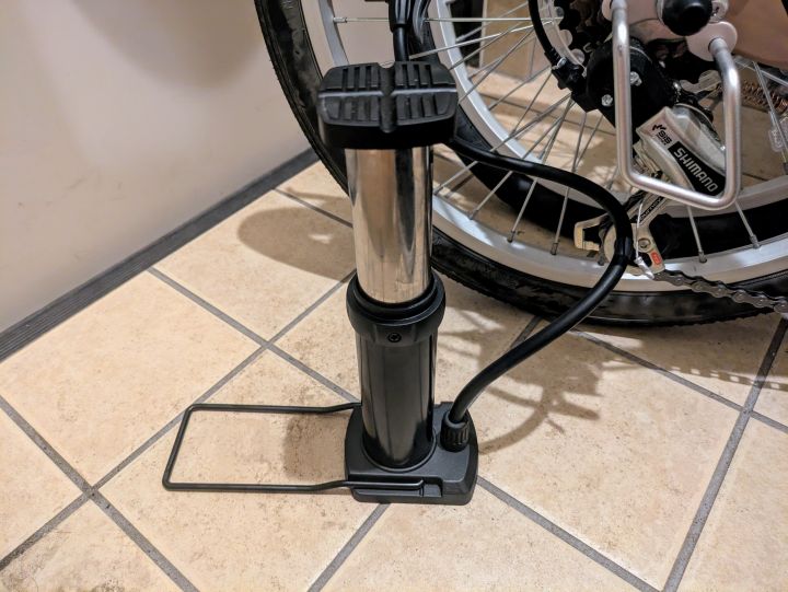 DAISO ダイソー 百均 100均 空気入れ 自転車 足ふみポンプ