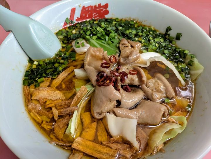山岡家　スタミナもつ醤油ラーメン