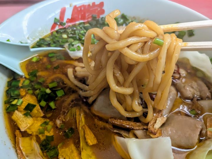山岡家　スタミナもつ醤油ラーメン