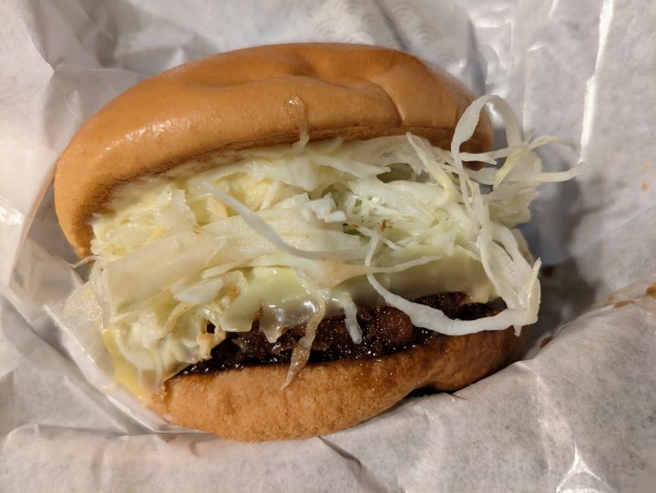 モスバーガー 裏月見 メンチカツチーズバーガー