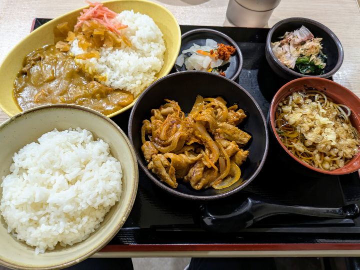 もつ次郎　もつ炒め定食